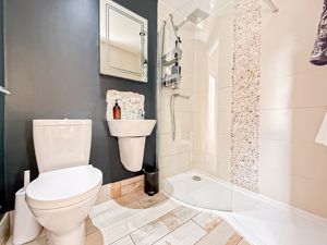 Photo 27- click for photo gallery